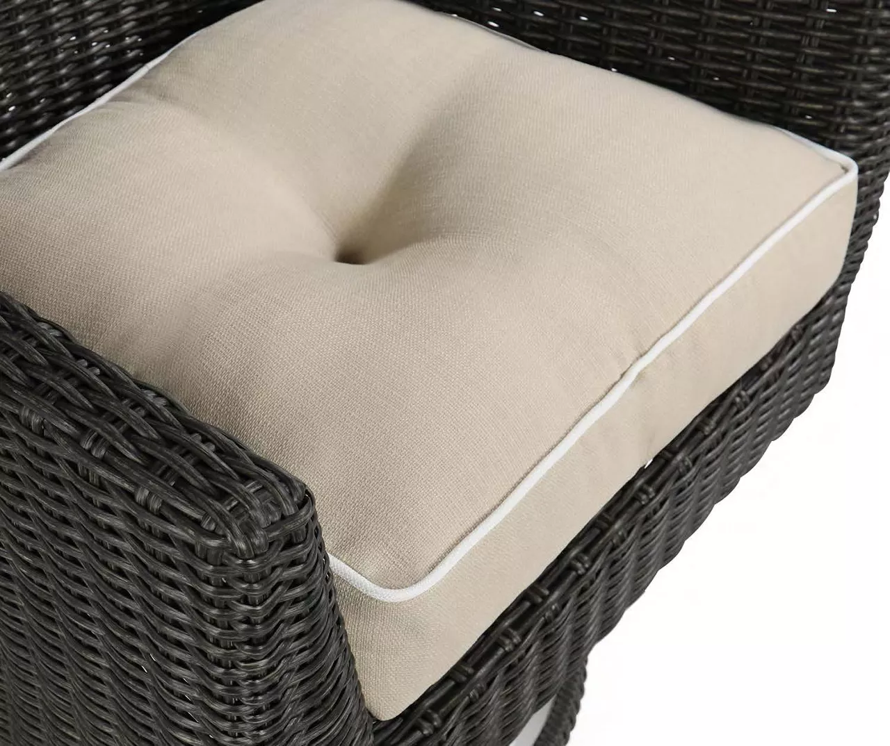Linen 4-Piece Outdoor Wicker Chair Cushion Set 7 Linen 4-Piece Outdoor Wicker Chair Cushion Set - Image 5