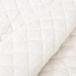 Ava White Diamond-Quilted Full/Queen 3-Piece Quilt Set 13 Ava White Diamond-Quilted Full/Queen 3-Piece Quilt Set -Household Items Sale 810552952 11
