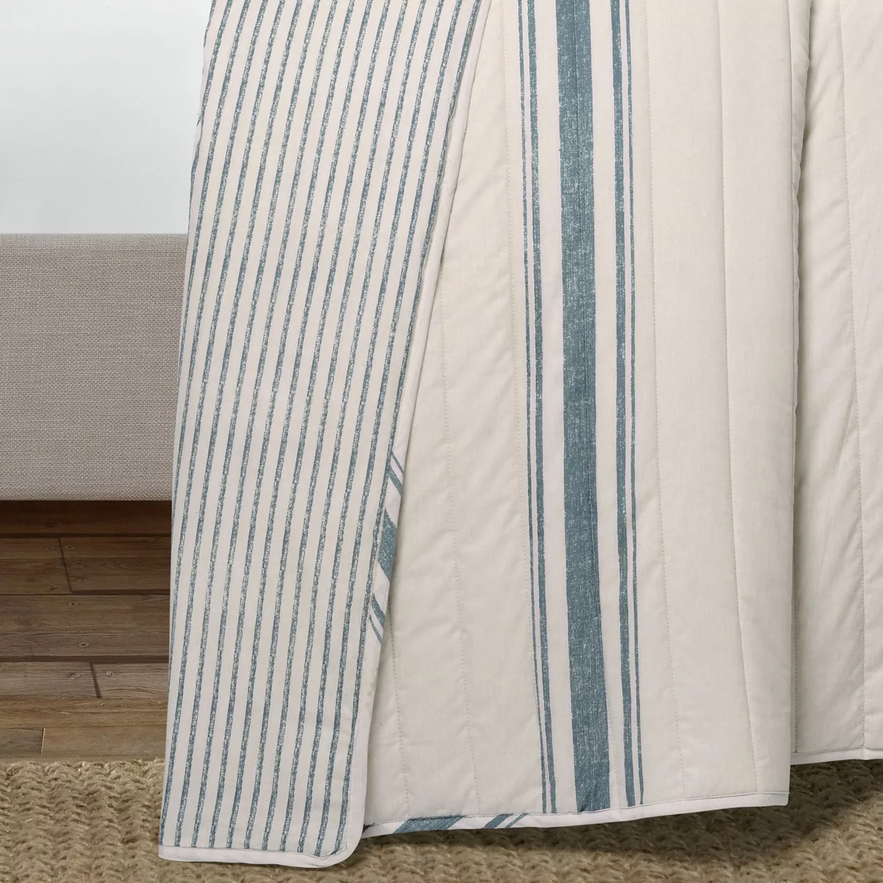 Beige & Blue Stripe Full/Queen 3-Piece Quilt Set 6 Beige & Blue Stripe Full/Queen 3-Piece Quilt Set - Image 4