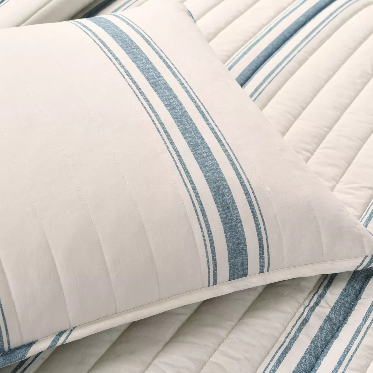 Beige & Blue Stripe Full/Queen 3-Piece Quilt Set 7 Beige & Blue Stripe Full/Queen 3-Piece Quilt Set - Image 5