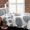 Shaila White & Blue Medallion King 3-Piece Quilt Set 1 Shaila White & Blue Medallion King 3-Piece Quilt Set -Household Items Sale 810553309