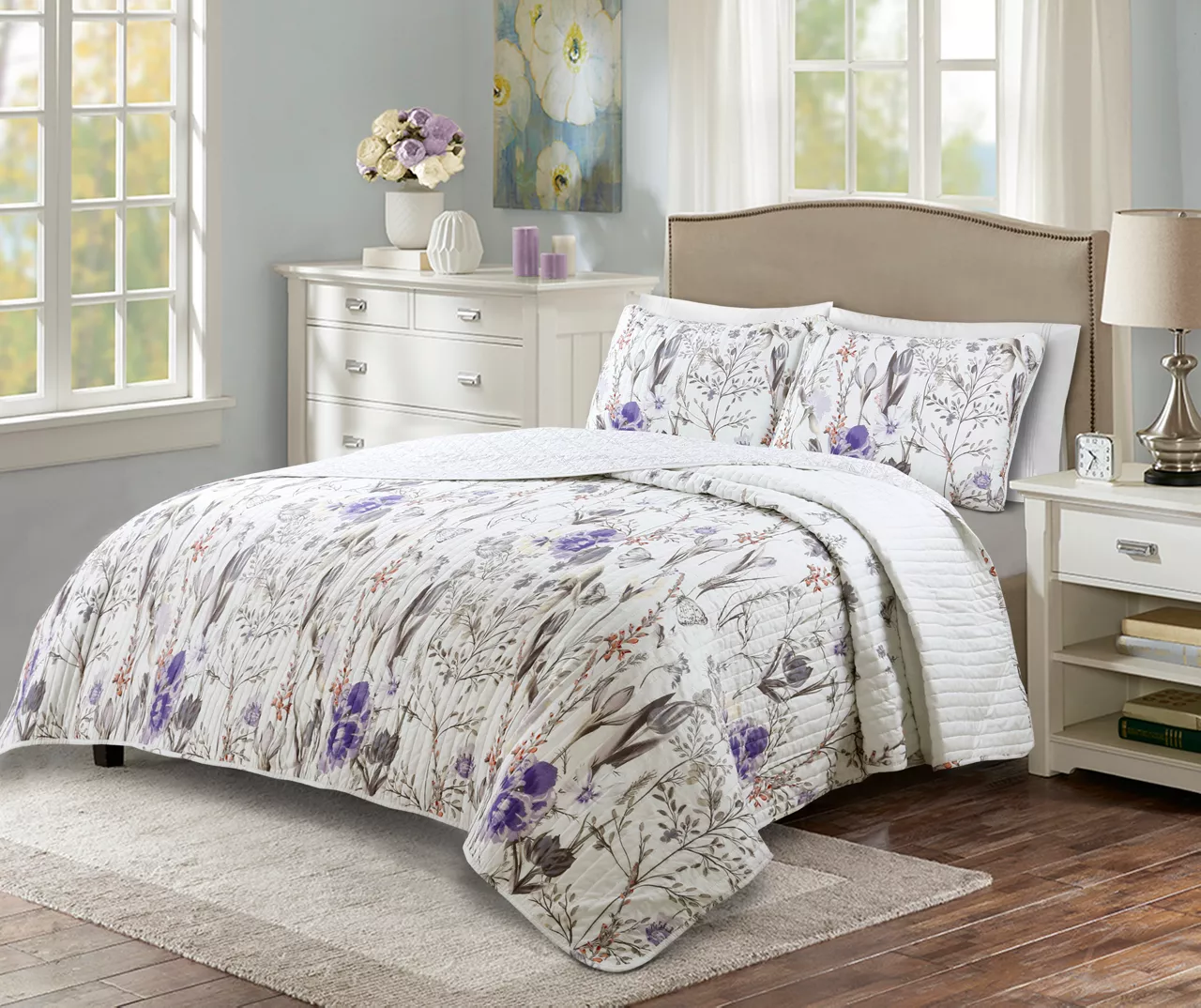 Adalia Floral Reversible 3-Piece Quilt Set 4 Adalia Floral Reversible 3-Piece Quilt Set - Image 2