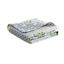 Blue & White Floral Patchwork Roesser Quilted Throw, (50" X 60") -Household Items Sale 810553517 3