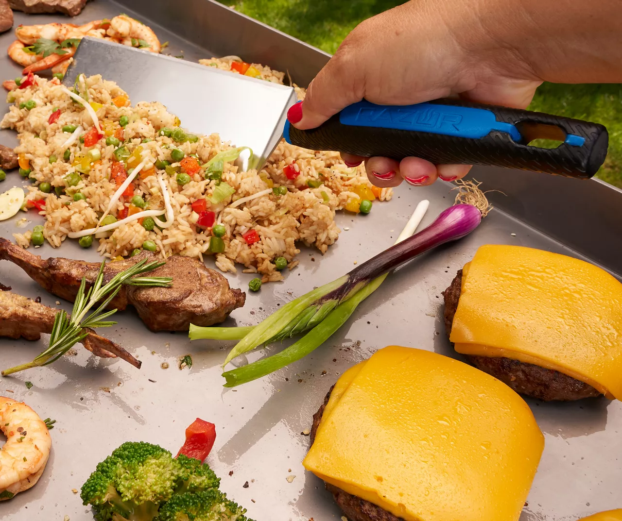 RAZOR 5-Piece Basic Griddle Kit 7 RAZOR 5-Piece Basic Griddle Kit - Image 5