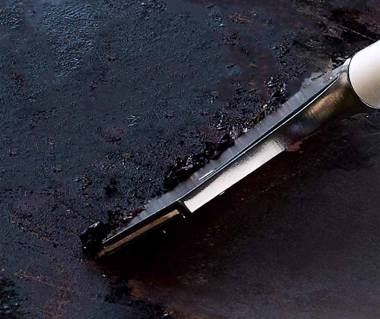 RAZOR Stainless Steel Griddle Scraper 5 RAZOR Stainless Steel Griddle Scraper - Image 3